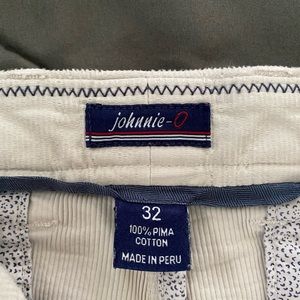 Men’s Johnnie-O khaki shorts.